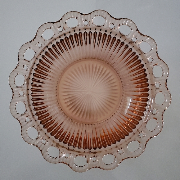 1930s "Lace Edge Pink" AKA "Old Colony" Ribbed Bowl by Anchor Hocking - Picture 3 of 13